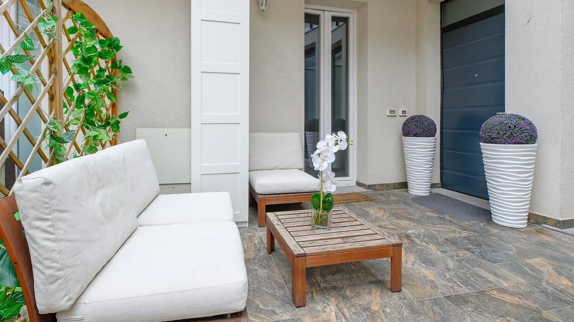 Apartment Terrace Bloom Heart Of Como Italien
